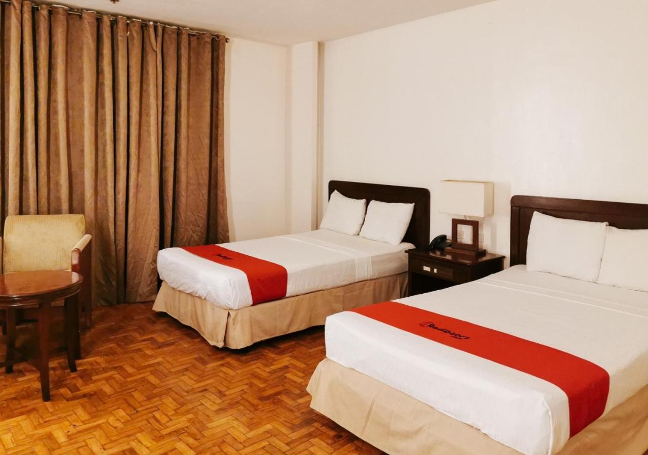 Reddoorz Plus Near Mango Avenue Cebu Room photo